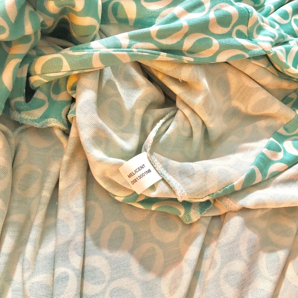 DVF Melicent Green O Print 3/4 Sleeve Wrap Dress - Picture 8 of 8